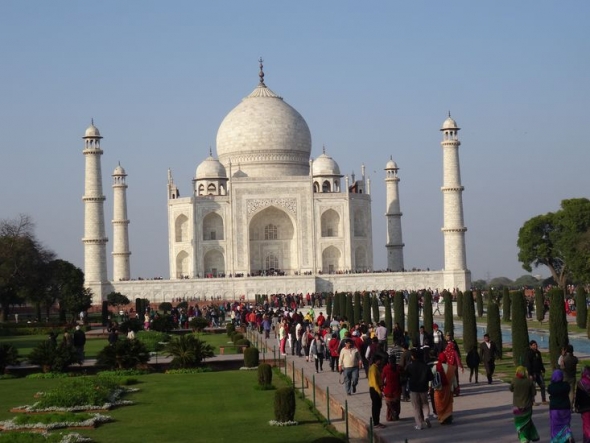Tadzs Mahal: egy könnycsepp az örökkévalóság arcán