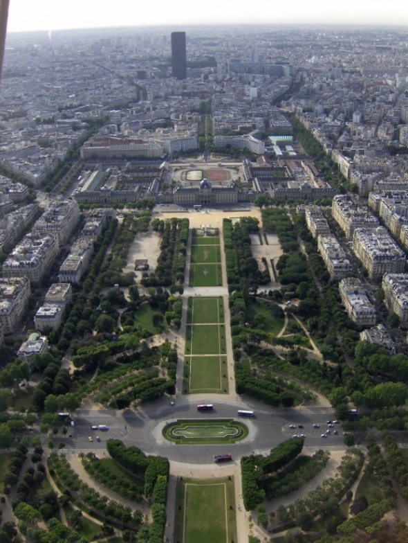 ﻿Ingatlanok és albérletek Párizsban, a „Fény Városában”, 2012-ben